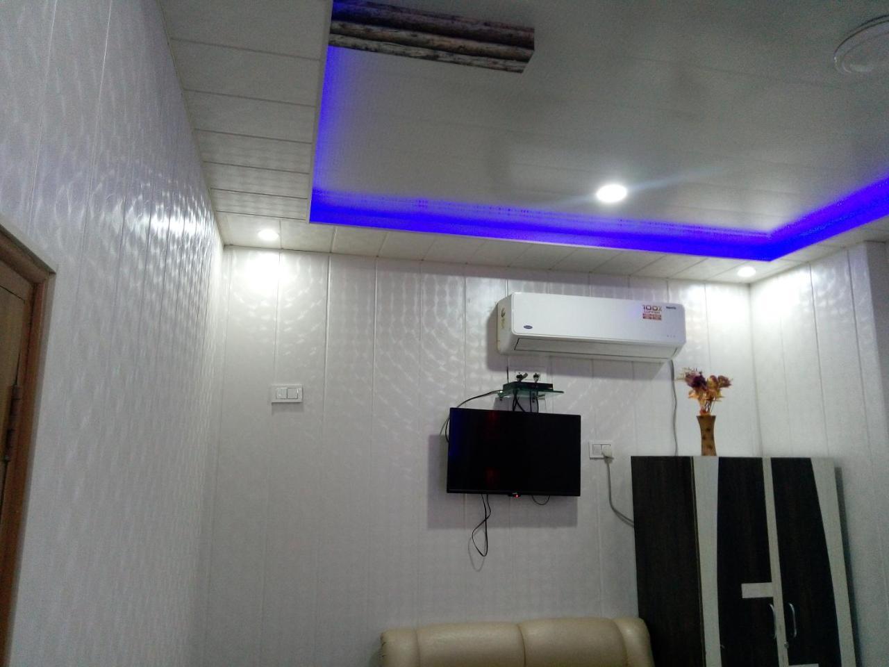 Hotel Sunrise Orai Exterior foto