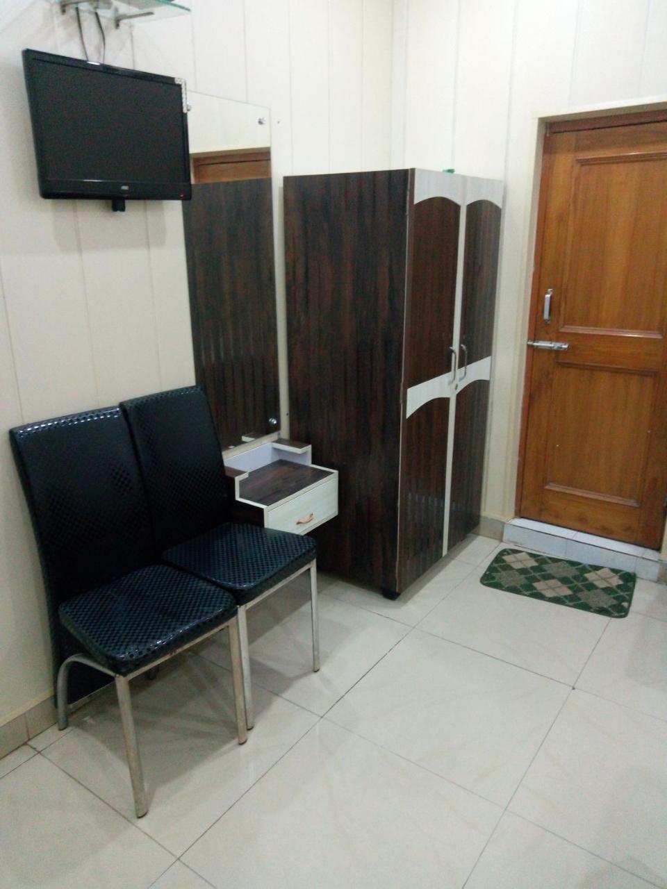 Hotel Sunrise Orai Exterior foto